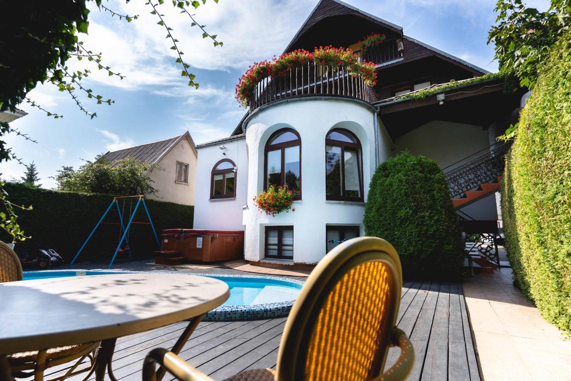 Po Kastonu & Spa Palanga Kültér fotó